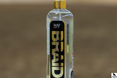 Používanie šampónov a rozčesávačov pre kone